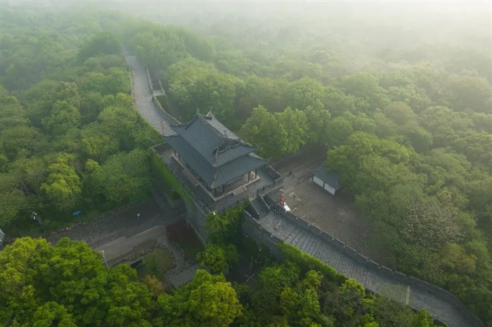 又雙叒叕！起拍價13000元/㎡！虞山腳下再掛低密住宅新地！